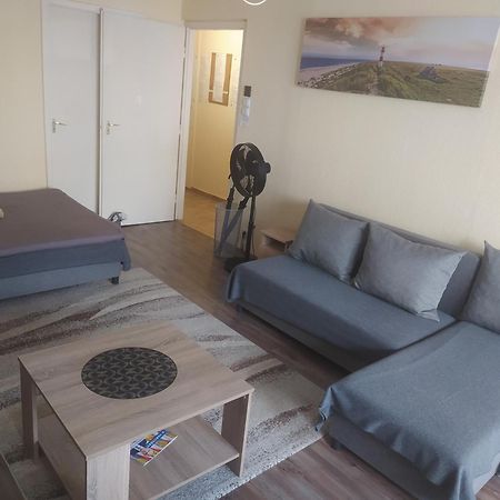 Apartament Krenusz Vendeghaz. Kaposvár Zewnętrze zdjęcie
